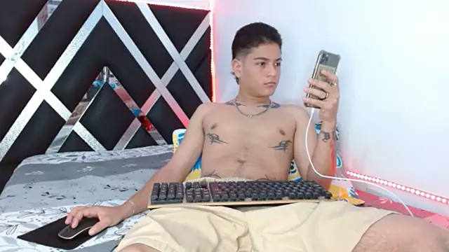 Levy Steve online show from March 2, 1:50 am