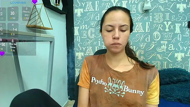 Lindsey8 online show from November 10, 12:21 pm