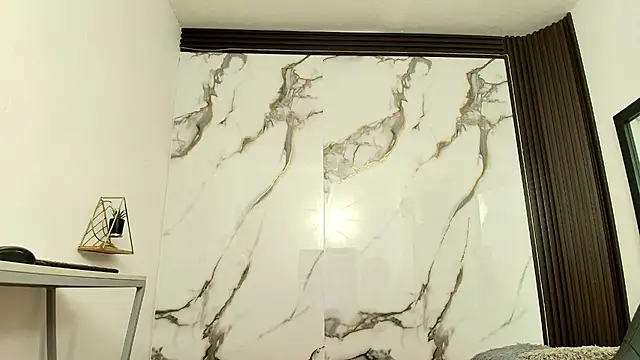 Lindsey8 online show from March 7, 12:10 pm