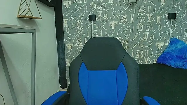 Lindsey8 online show from September 21, 1:38 pm