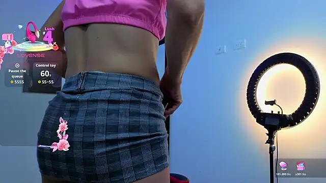 daniela xue online show from March 31, 8:22 pm