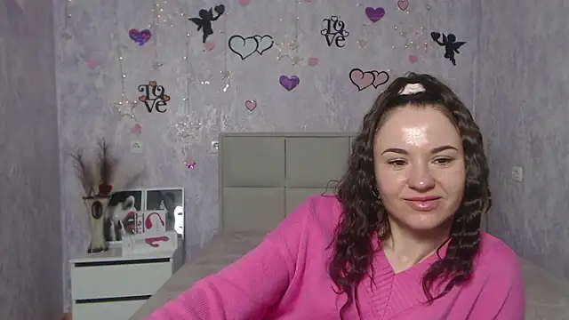 Snapshot of KaraCriegs chatting on March 2, 9:52 pm KaraCriegs online show from March 2, 9:52 pm