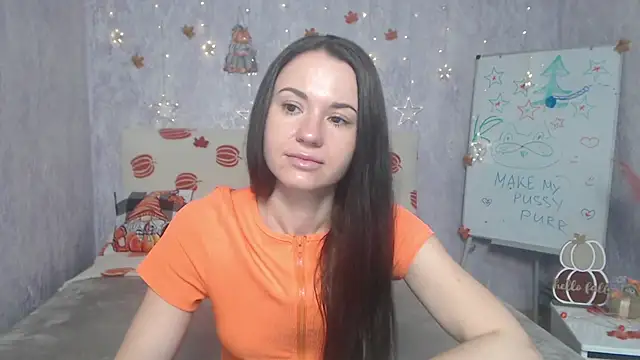 Snapshot of KaraCriegs chatting on November 30, 6:19 pm KaraCriegs online show from November 30, 6:19 pm