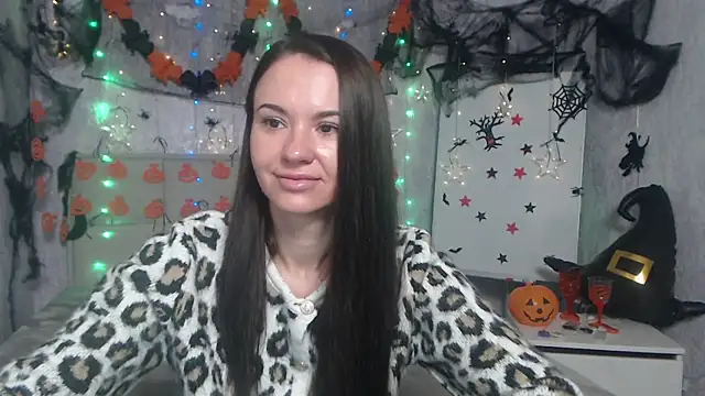 Snapshot of KaraCriegs chatting on October 25, 5:13 pm KaraCriegs online show from October 25, 5:13 pm