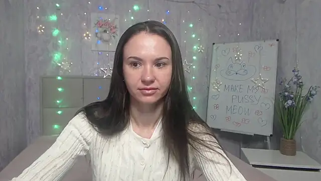 Snapshot of KaraCriegs chatting on September 30, 5:52 pm KaraCriegs online show from September 30, 5:52 pm