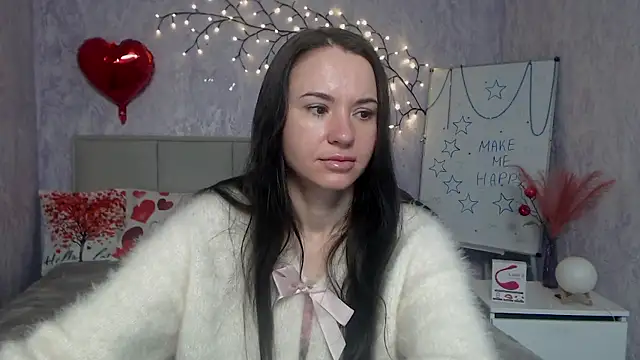 Snapshot of KaraCriegs chatting on January 17, 6:33 pm KaraCriegs online show from January 17, 6:33 pm