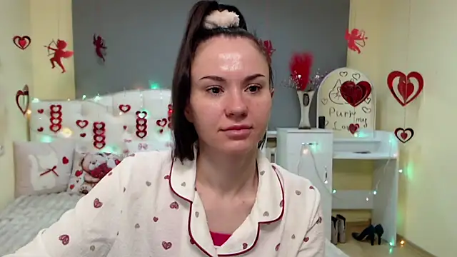 Snapshot of KaraCriegs chatting on January 31, 8:40 pm KaraCriegs online show from January 31, 8:40 pm