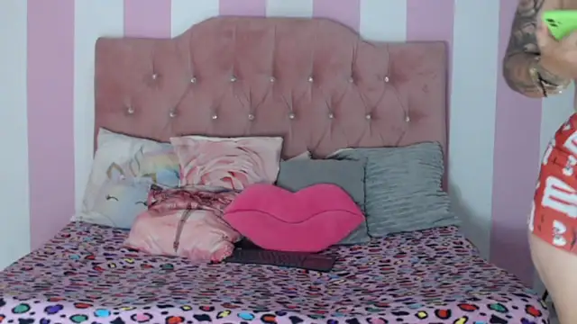 zaleya mateus online show from May 5, 12:08 pm