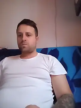 LucianM6 online show from December 1, 1:01 pm