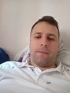 LucianM6 online show from March 22, 8:49 am
