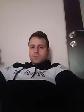 LucianM6 online show from November 28, 9:09 am