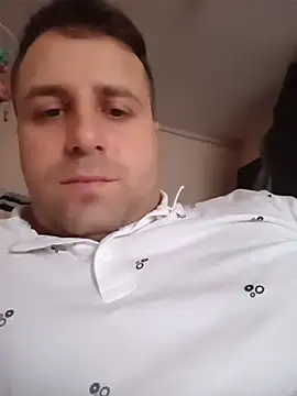 LucianM6 online show from November 20, 7:20 am