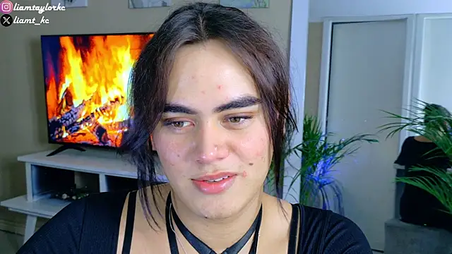 Liam Taylor online show from January 8, 11:00 pm