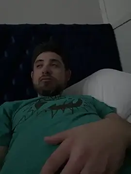 caliguy37 online show from February 19, 5:38 am