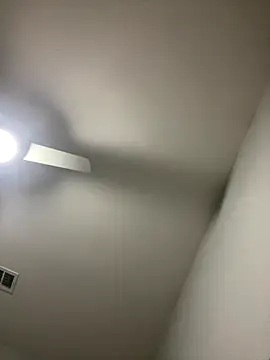 caliguy37 online show from October 29, 3:16 am