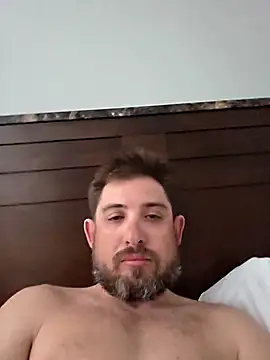 caliguy37 online show from April 7, 10:11 pm