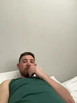 caliguy37 online show from March 14, 3:58 pm