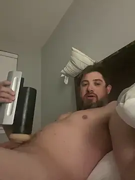 caliguy37 online show from February 11, 6:24 am