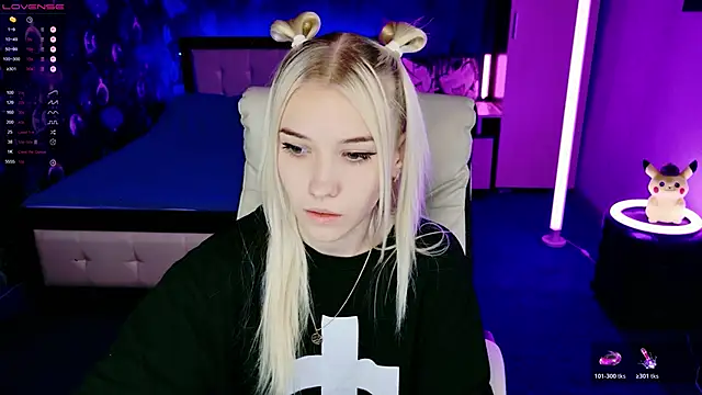 ShhhO O online show from November 2, 4:01 pm