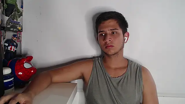 Snapshot of harold_18_ chatting on November 20, 5:57 pm harold 18 online show from November 20, 5:57 pm