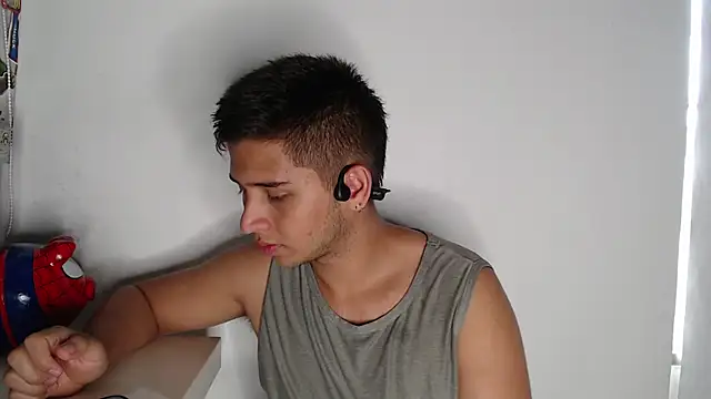 harold 18  online show from December 5, 6:50 pm