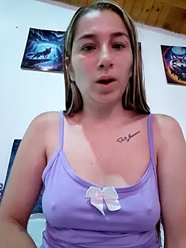 Iris love18 online show from April 18, 3:03 pm