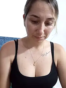 Iris love18 online show from October 29, 7:13 pm