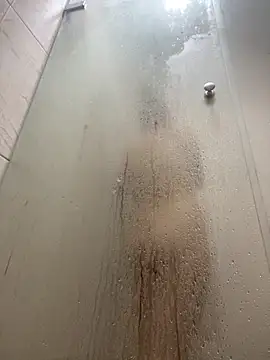 Iris love18 online show from October 25, 12:10 am