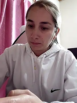 Iris love18 online show from March 19, 2:33 am