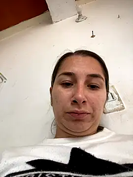 Iris love18 online show from November 17, 1:26 pm