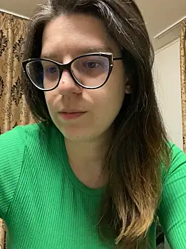 NadiraNoor online show from March 29, 9:49 pm