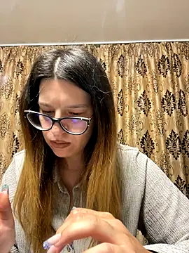 Snapshot of NadiraNoor chatting on October 18, 4:42 pm NadiraNoor online show from October 18, 4:42 pm
