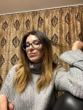 NadiraNoor online show from October 28, 3:33 pm