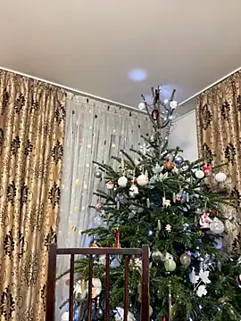 NadiraNoor online show from December 21, 10:21 pm