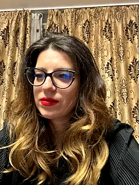 NadiraNoor online show from November 9, 12:47 am