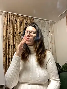 NadiraNoor online show from March 27, 10:43 pm