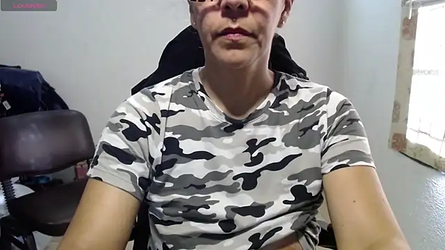 horny paty online show from December 4, 8:52 pm