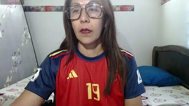 Snapshot of horny_paty chatting on July 19, 11:07 am horny paty online show from July 19, 11:07 am