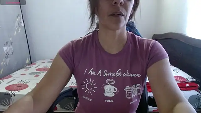 Snapshot of horny_paty chatting on July 6, 11:28 am horny paty online show from July 6, 11:28 am