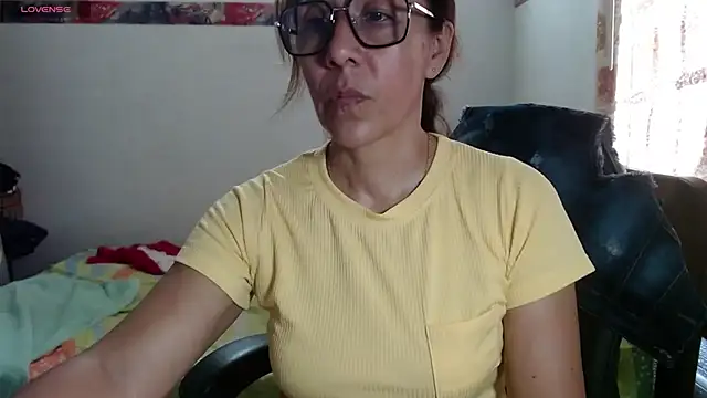 Snapshot of horny_paty chatting on May 5, 7:50 pm horny paty online show from May 5, 7:50 pm