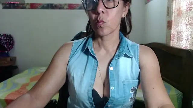 Snapshot of horny_paty chatting on April 29, 1:15 pm horny paty online show from April 29, 1:15 pm