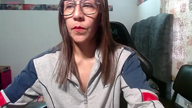 horny paty online show from March 14, 12:44 pm