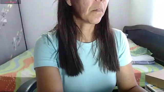 Snapshot of horny_paty chatting on June 17, 9:57 pm horny paty online show from June 17, 9:57 pm