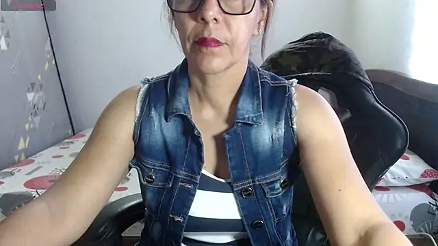 Snapshot of horny_paty chatting on June 30, 5:57 pm horny paty online show from June 30, 5:57 pm