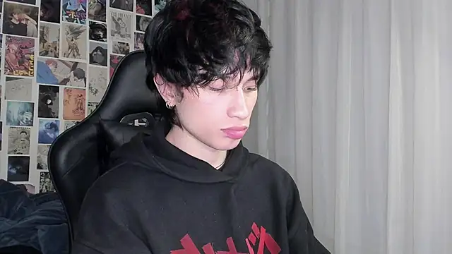 Snapshot of liamelf chatting on September 19, 6:50 am liamelf online show from September 19, 6:50 am