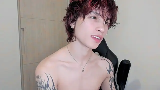 liamelf online show from February 15, 1:50 am