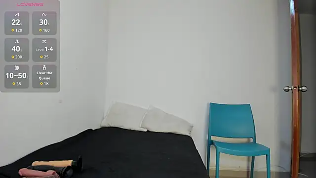 Maya Graham online show from November 9, 5:22 am