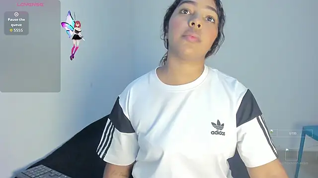 Maya Graham online show from November 17, 5:22 am