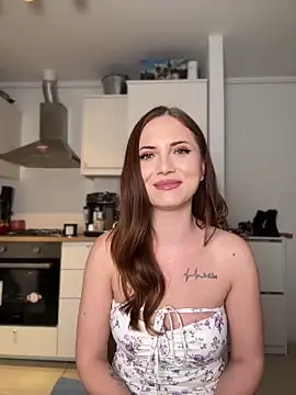 AvaGianna online show from November 4, 2:21 pm