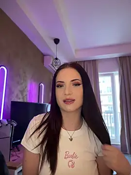 AvaGianna online show from March 3, 5:37 am